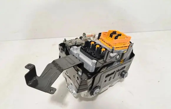 BMW X3 G01 Voltage converter inverter 5A4A2A2 5B32B85