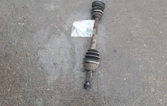 Hyundai Accent Front driveshaft