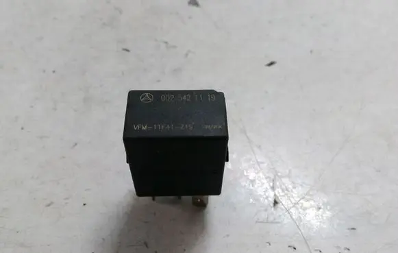 Mercedes-Benz ML W164 Other relay 0025421119