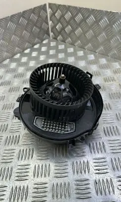 Volkswagen PASSAT B8 Heater fan/blower 3Q0907521A 3Q2819021A