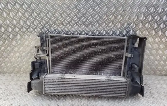 Volvo XC70 Radiator set 31338823 31338236
