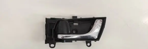 Subaru Outback Front door interior handle