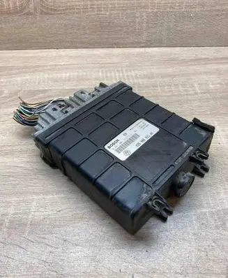 Volkswagen PASSAT B4 Engine control unit/module ECU 028906021AK 0281001312 313