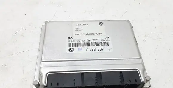 BMW 5 E39 Engine control unit/module 0281010205 7786887