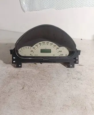 Mercedes-Benz A W169 Speedometer (instrument cluster) A1685401747 503000530803