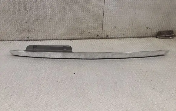 Mercedes-Benz A W169 Engine hood trim 1698800383