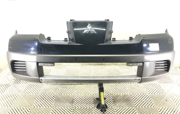 Mitsubishi Outlander Front bumper