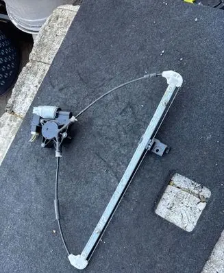 Mazda CX-7 Rear door window regulator with motor CM011750 G22C5858X TD780111
