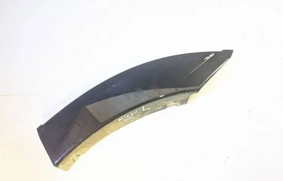 Mitsubishi Pajero Rear arch trim MN117225