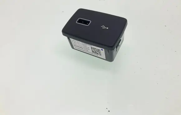 Citroen Jumper USB socket connector 07356855900 19250B0 03270