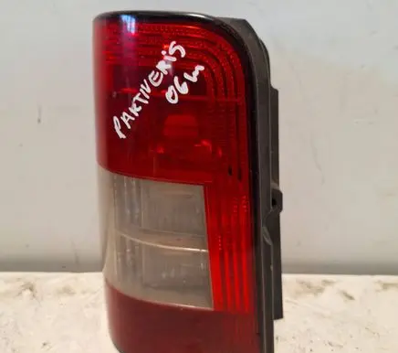 Peugeot Partner Rear/tail lights 9657976880 9657977080