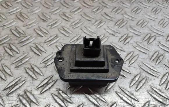 Heater blower fan relay