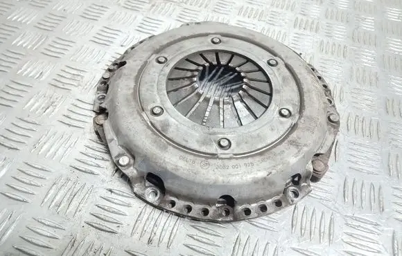 Opel Zafira B Pressure plate 3082001925