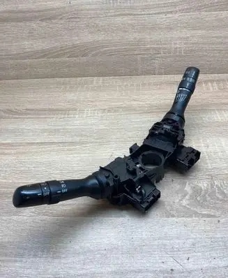 Toyota Land Cruiser (J200) Wiper turn signal indicator stalk/switch 4811017F286 G40