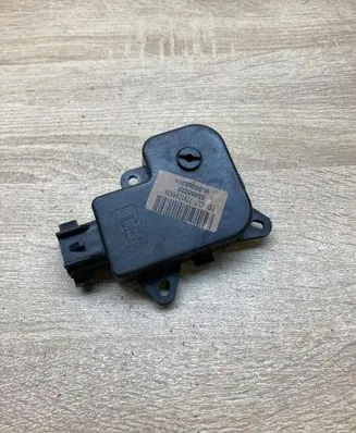 Renault Espace IV Air flap motor/actuator 52485222
