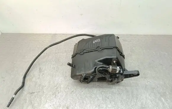 BMW X4 G02 AdBlue liquid reservoir 7377944 20335610 1619