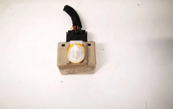 Toyota Corolla Verso AR10 Other relay 8198005040