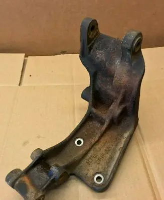 Generator/alternator bracket