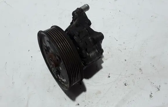 Renault Master III Power steering pump 491100915R
