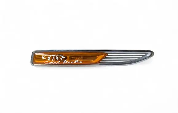 Ford Mondeo MK IV Front fender indicator light 7S71-13K354-AF