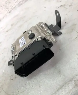 Ford Focus Adblue control unit KV6A5H298DB 0281039287