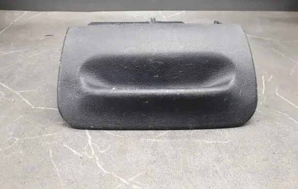 Ford Escort Car ashtray 95ABA048A94ADW