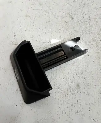 Mercedes-Benz E W210 Hand brake release handle 2104270020