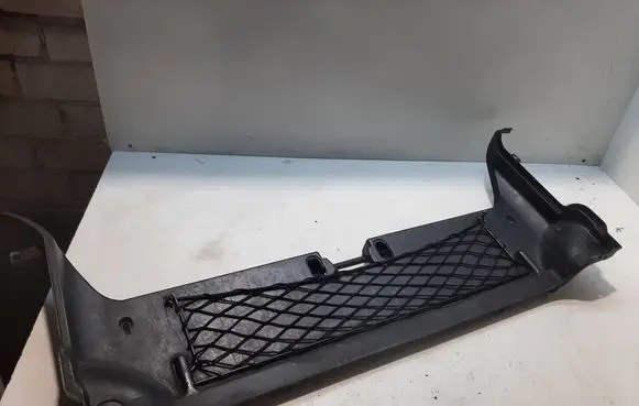 BMW 7 E38 Tailgate/boot cover trim set 8157849
