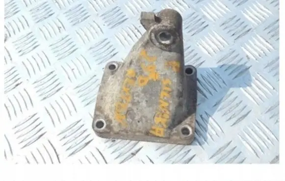 SsangYong Rexton I Engine mounting bracket