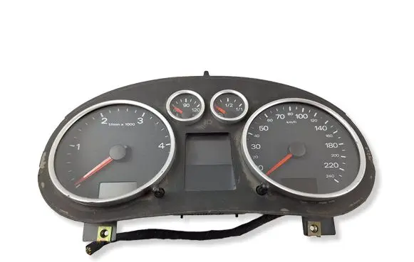 Audi A2 Speedometer (instrument cluster) 8Z0920900M 110080150