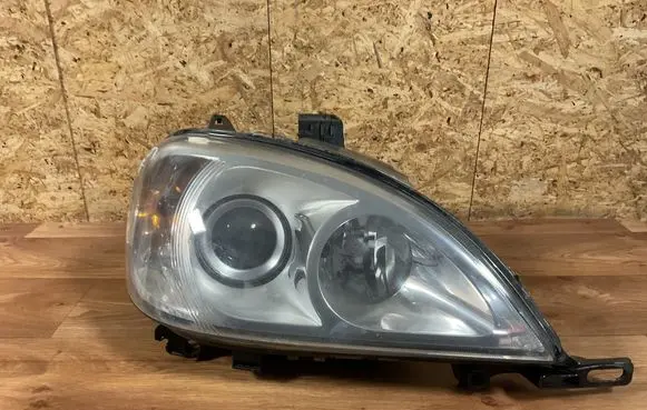 Mercedes-Benz ML W163 Headlight/headlamp 22315600