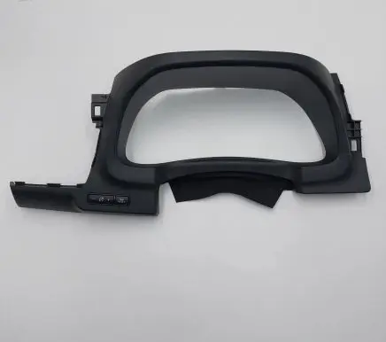 Nissan Leaf II (ZE1) Dashboard trim 682405SH0B