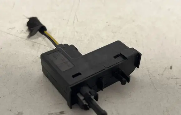 Ford Kuga II Glove box light 1S4113B748AD U3NFA