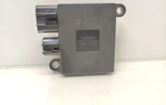 Mazda 6 Fan control module 4993003580