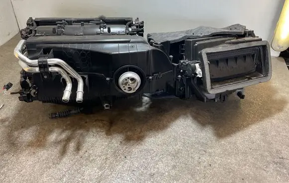 Audi e-tron Interior heater climate box assembly 