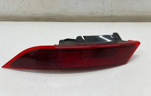 Land Rover Discovery 5 Rear bumper light 