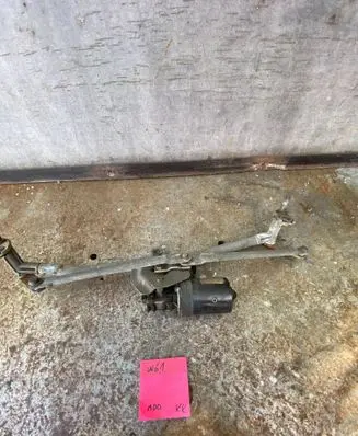 Volkswagen Golf IV Front wiper linkage and motor 1J0955325A