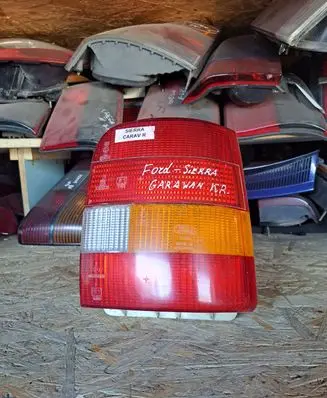 Ford Sierra Rear/tail lights 83BG13A602 83BG13N004 83BG13N004GA