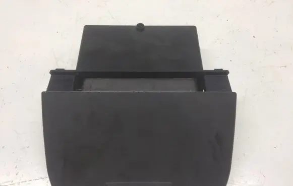 Volvo S70 V70 V70 XC Ashtray (front) 9158408 6795