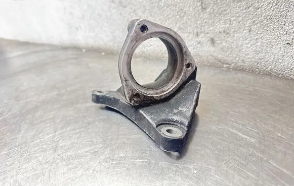 Opel Insignia A Driveshaft support bearing bracket 13219107 7002432
