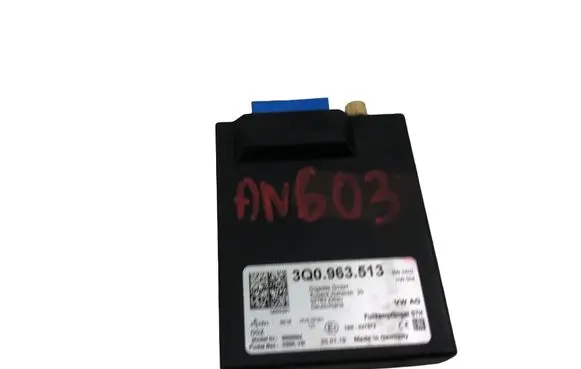 Volkswagen PASSAT B8 Auxiliary heating control unit/module 3Q0963513