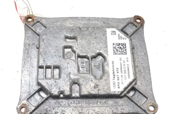 Audi A4 S4 B8 8K Voltage converter/converter module 8K0907472