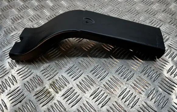 Cabin air duct channel
