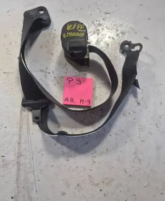 Renault Mascott Front seatbelt 1072824B020