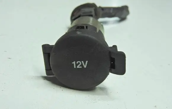 KIA Ceed 12 V Socket (front) 