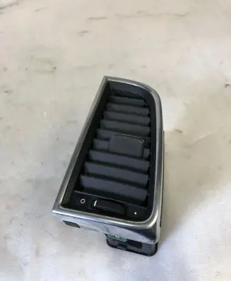 Porsche Panamera (970) Dash center air vent grill 97055214103