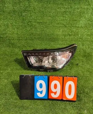 SsangYong Tivoli Headlight/headlamp