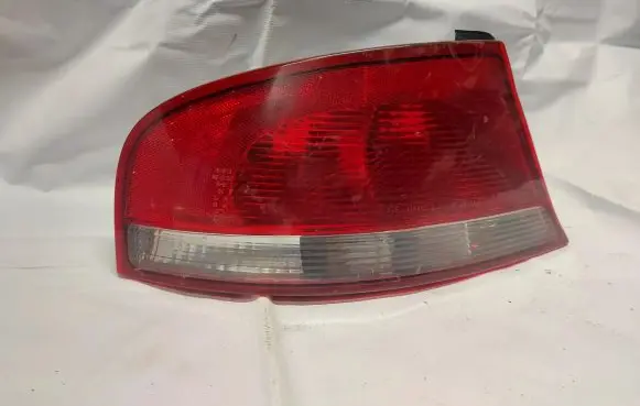 Chrysler Sebring (ST-22 - JR) Rear/tail lights 04805353AA