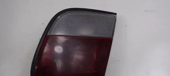 Nissan Almera Rear/tail lights