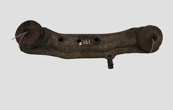 Honda CR-V Rear differential/diff mount bracket